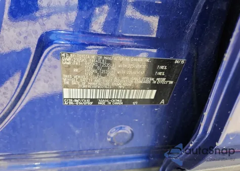 2015 Toyota Rav4 Xle z USA, uszkodzony, nr VIN 2T3RFREV8FW331623